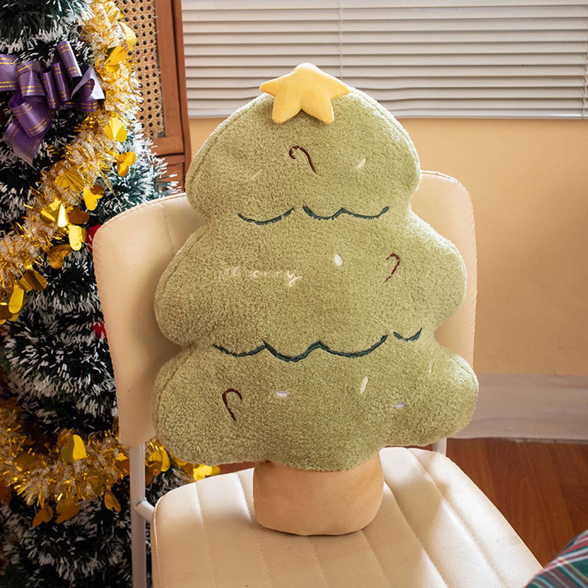 CARTOON CHRISTMAS TREE DOLL PILLOW_CWMM1447