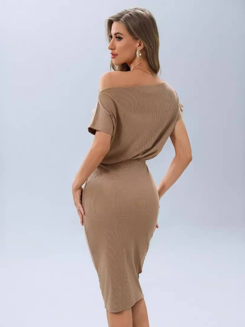 SOLID COLOR BELT LINE NECK FANNY PACK HIP DRESS