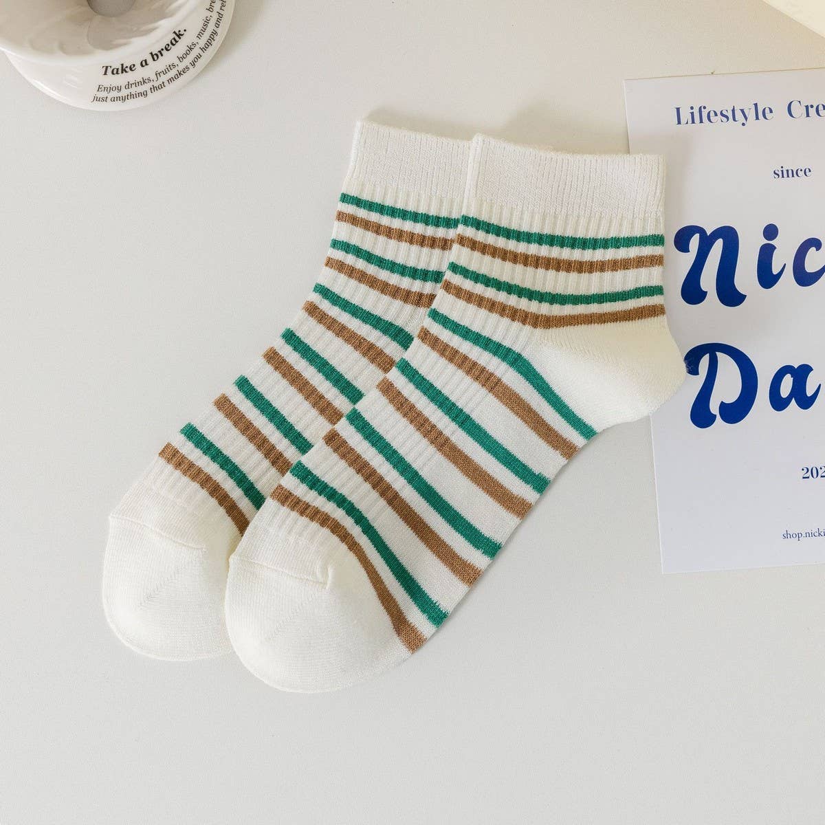 STRIPED EMBROIDERED BUNNY SOCKS FOR WOMEN_CWMS2026