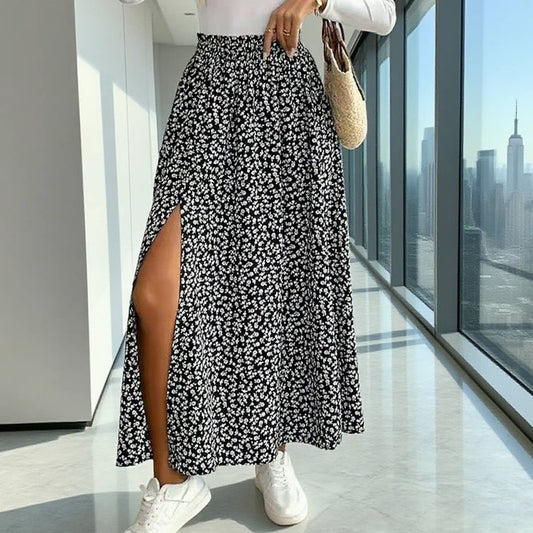 Slit A-line body-hugging mid-waist floral skirt