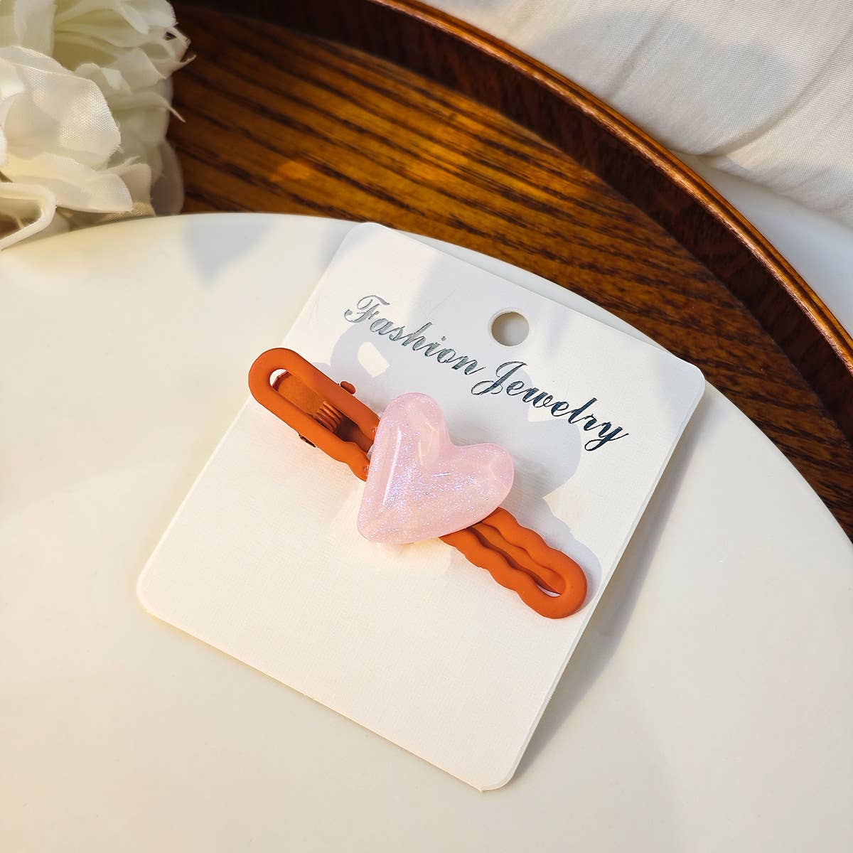 Colorful heart-shaped dopamine cute duckbill clip