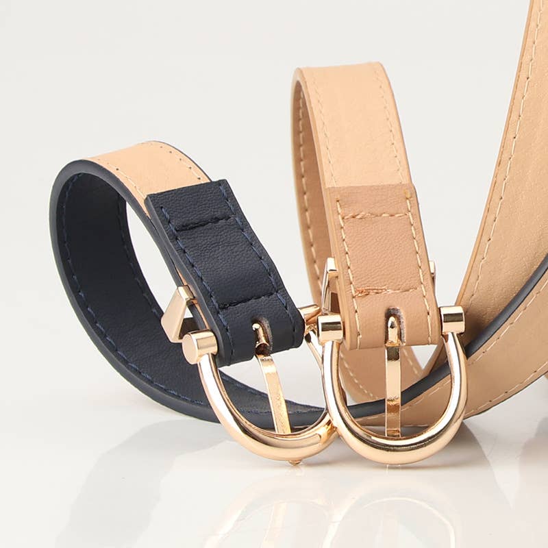 Fashionable belted jeans with thin belts