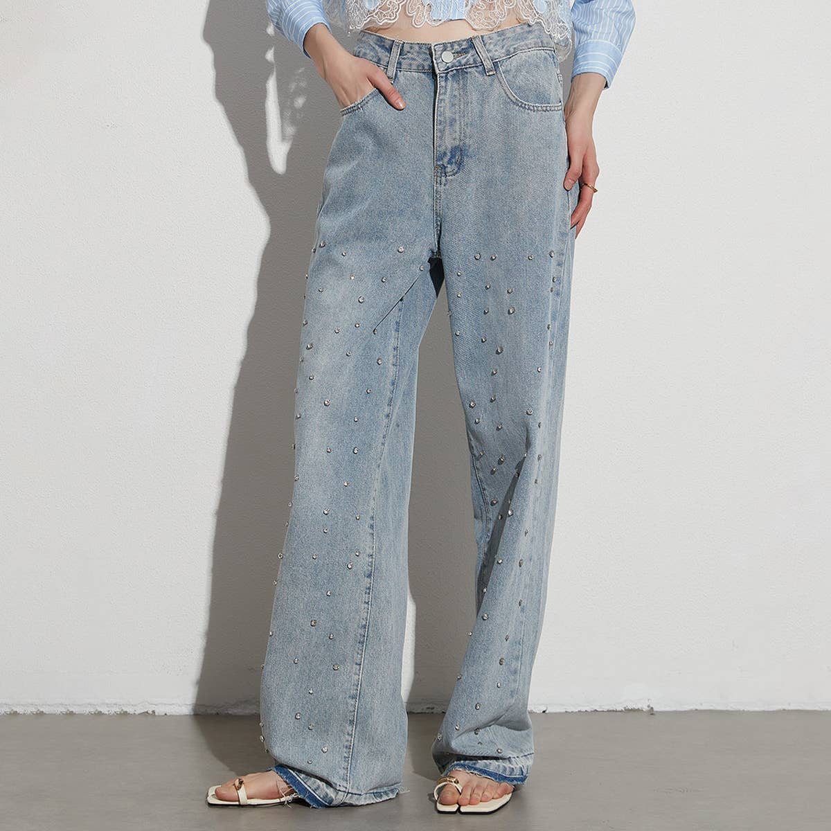 HIGH WAISTED STUDDED PEARL STRAIGHT LEG JEANS