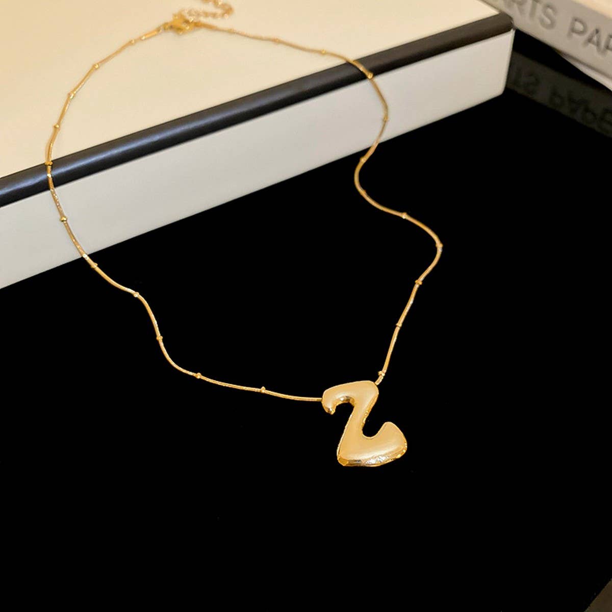 NEW LETTER PENDANT, NICHE TEMPERAMENT NECKLACE