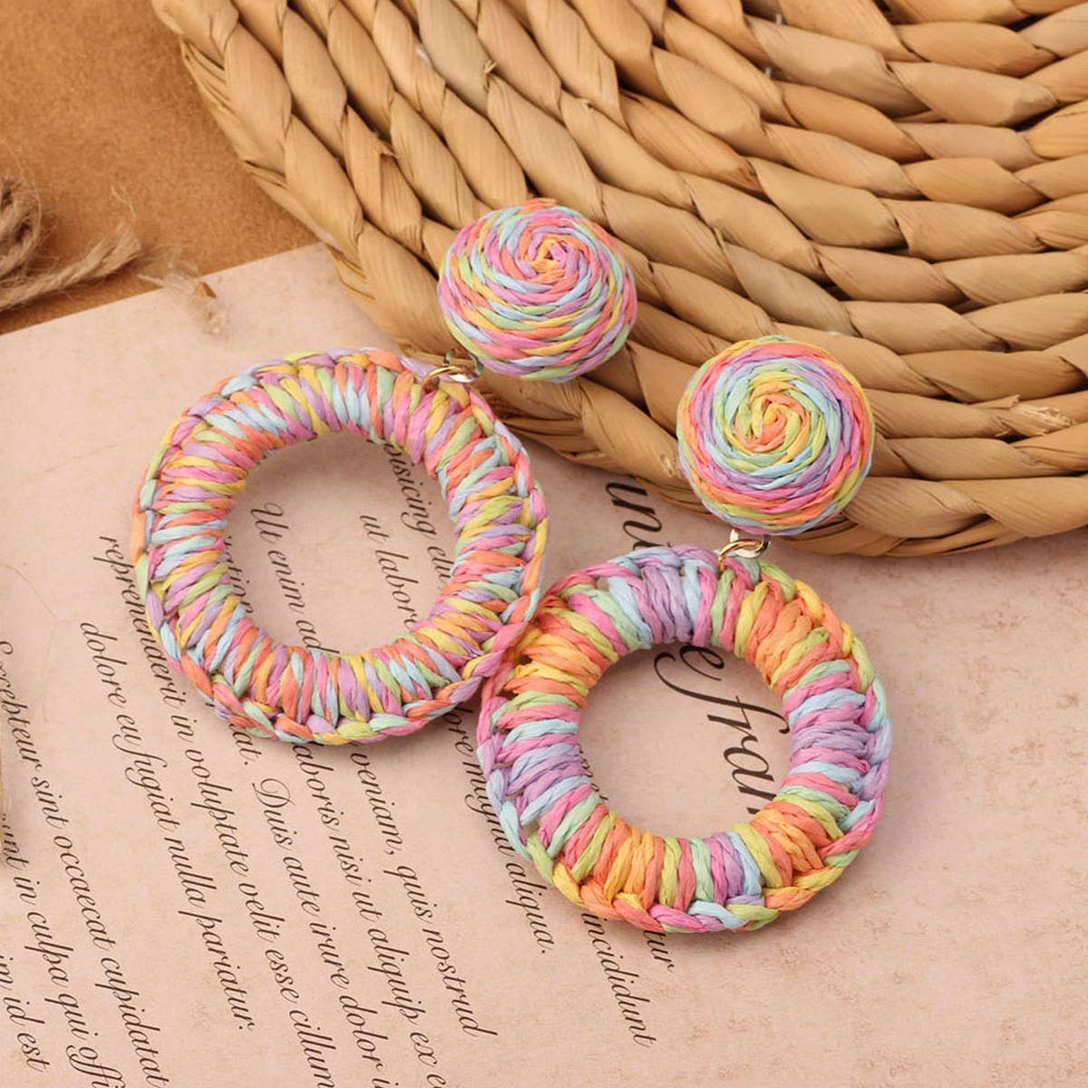 NEW VINTAGE SIMIAN GRASS VINE WOVEN EARRINGS_CWAJE4011