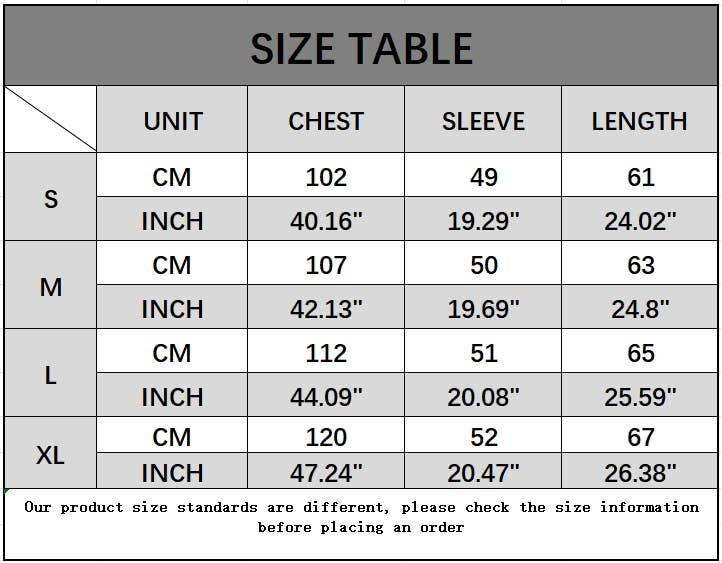 Turtleneck striped sweater in contrasting colors