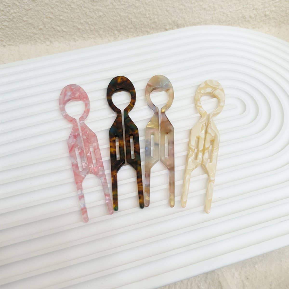 ACETATE U-SHAPED WAVE HAIRPIN PLATE HAIRPIN COMB_CWAHA4210