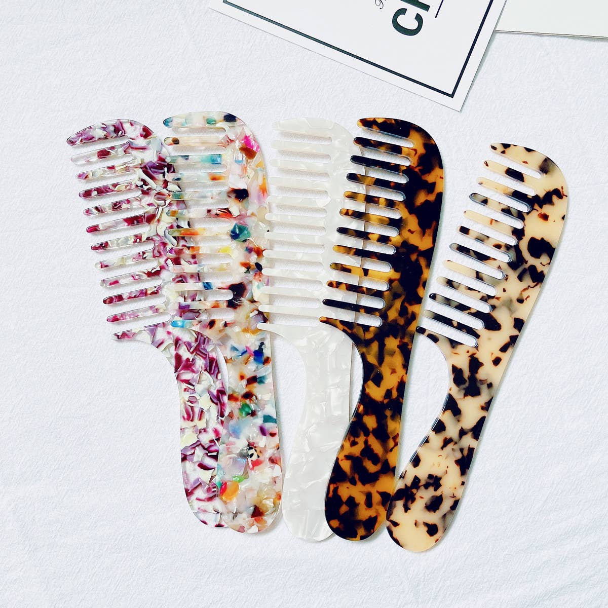 NEW STYLE VINTAGE MARBLE HAIR COMB_CWMM1092