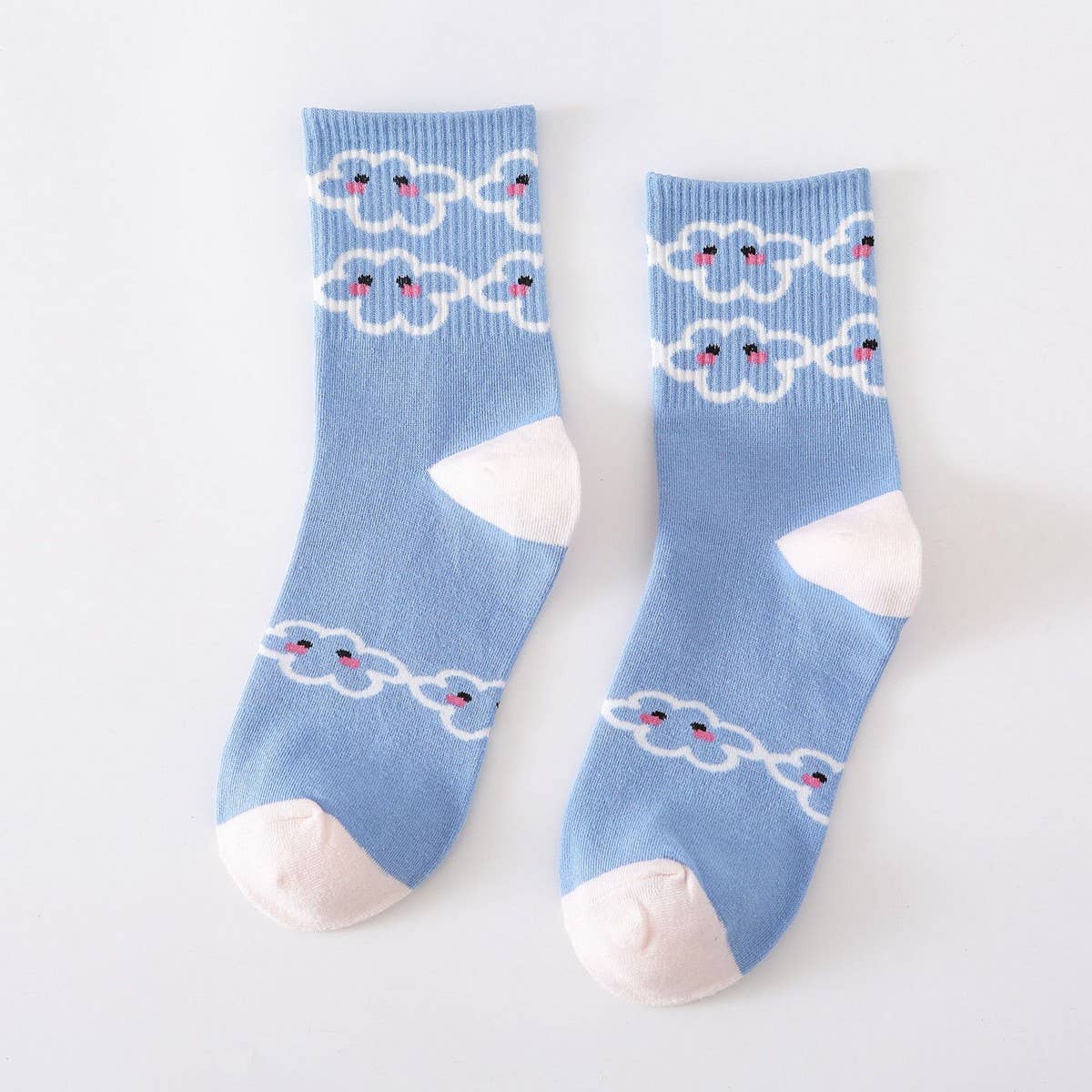 NEW ARRIVAL CLOUD COLLEGE STYLE MIDDLE TUBE SOCKS
