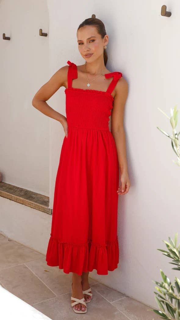 Simple solid-color long halter dress