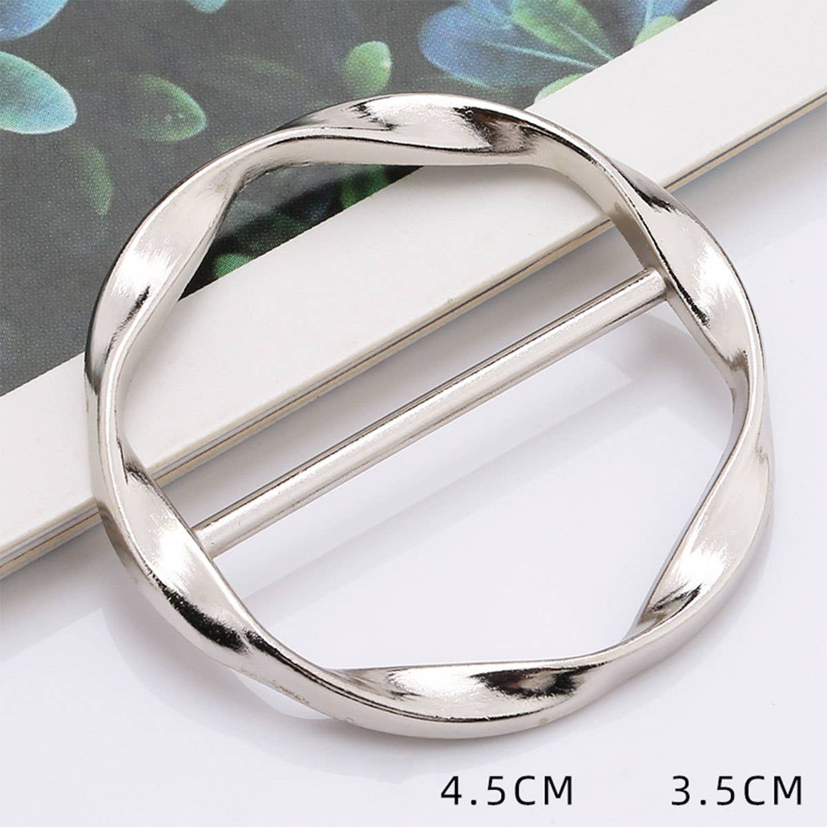 METAL RING SIMPLE SCARF RING WITH NO UPKEEP