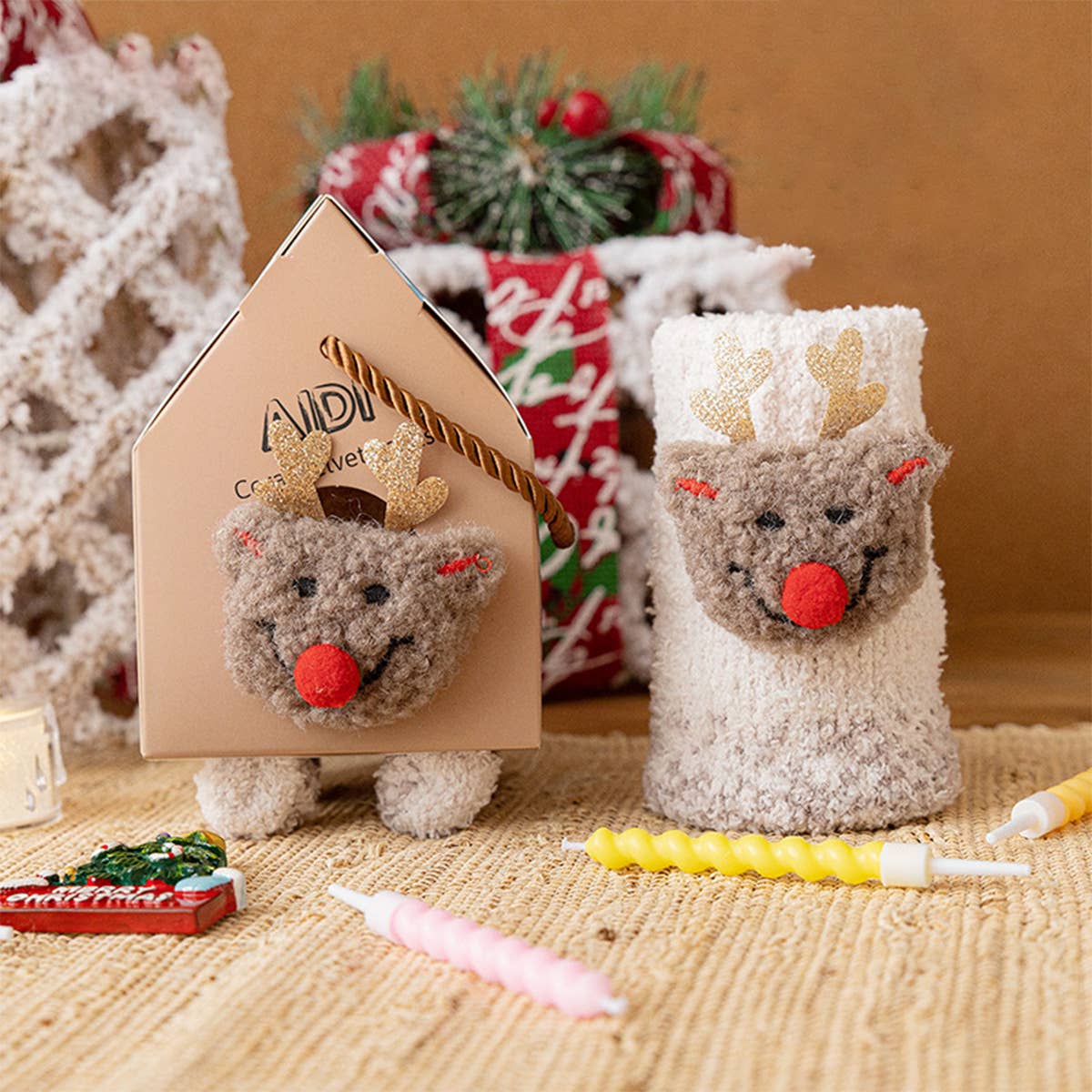 PLUSH MIDDLE TUBE CHRISTMAS SOCKS GIFT BOX_CWMS0768