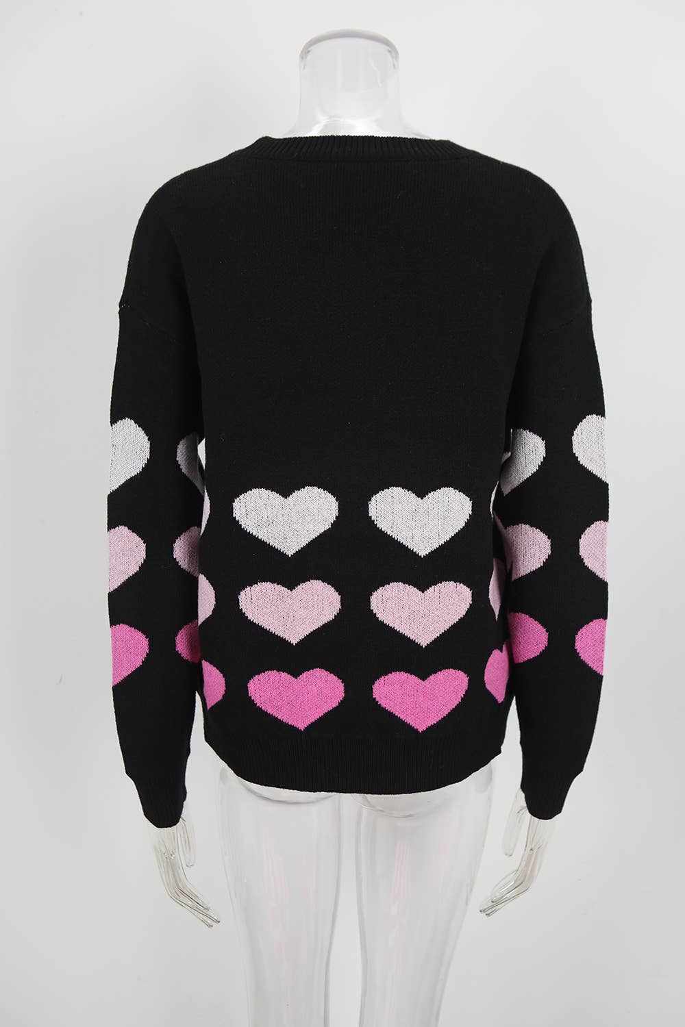 Round-neck knitted gradient heart sweater