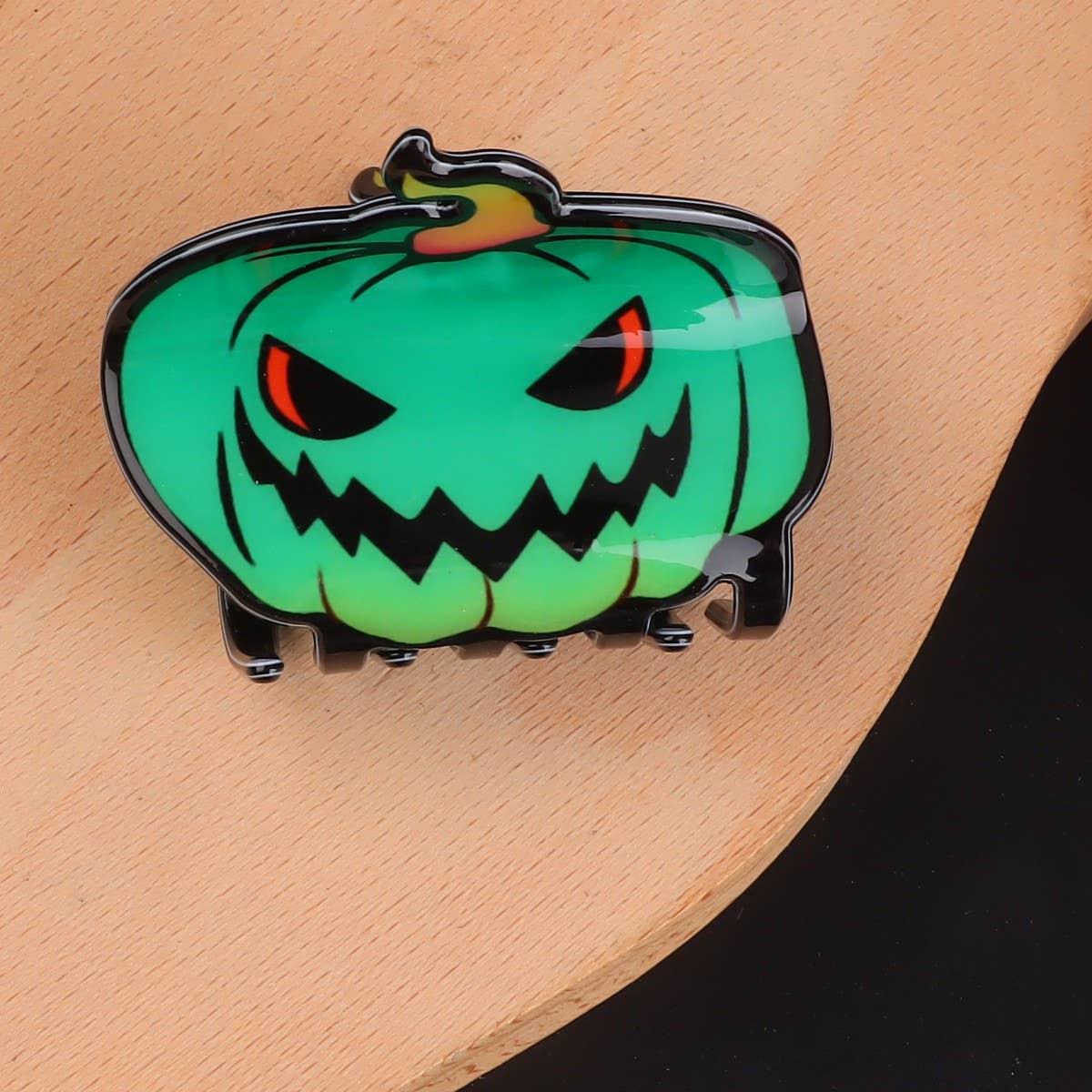PUMPKINS, GHOSTS, HAUNTED HOUSE HALLOWEEN HAIR CLAW CLIPS