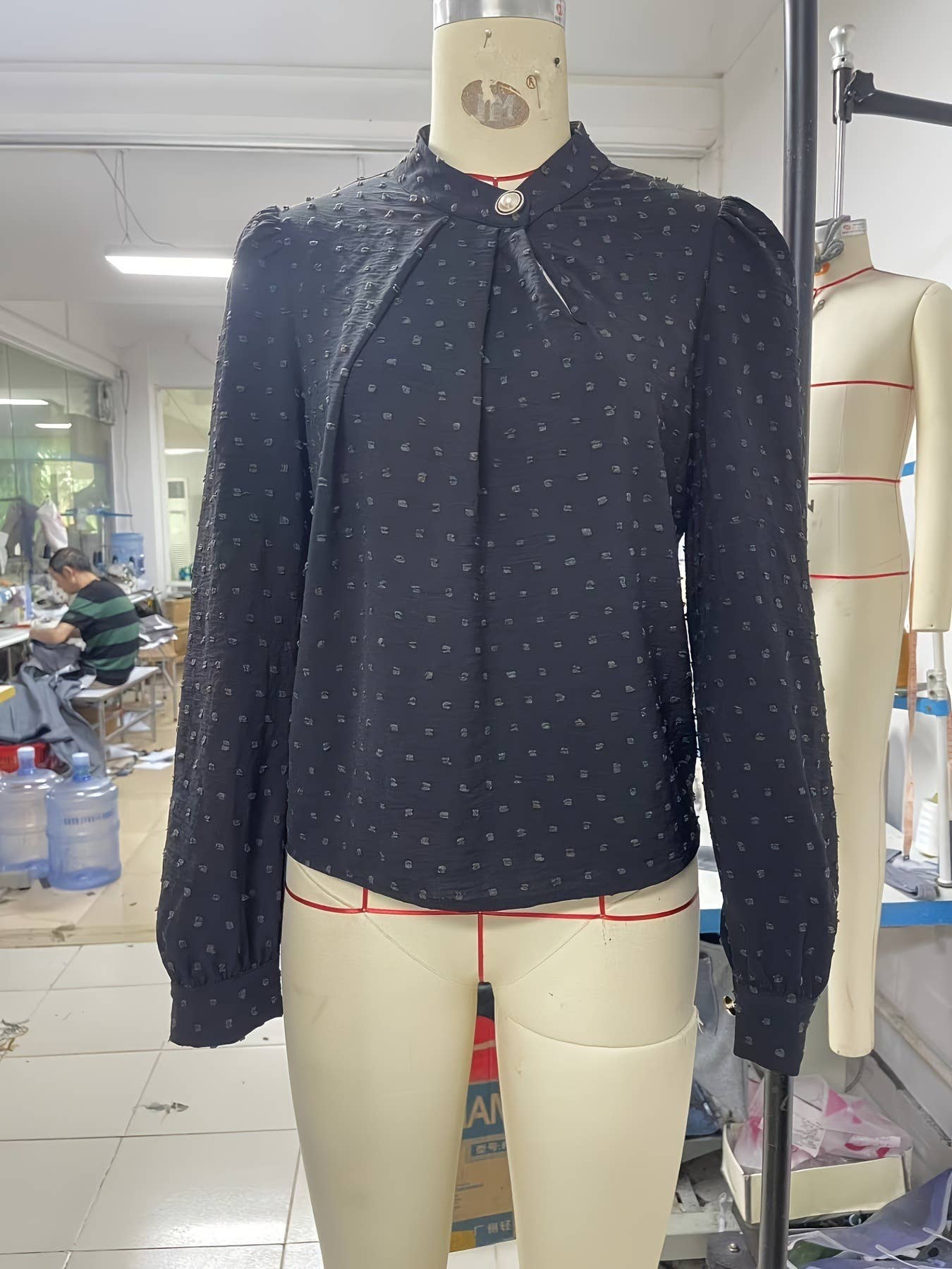 Elegant and casual jacquard long-sleeved shirt
