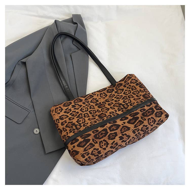 Personalized retro large-capacity tote bag