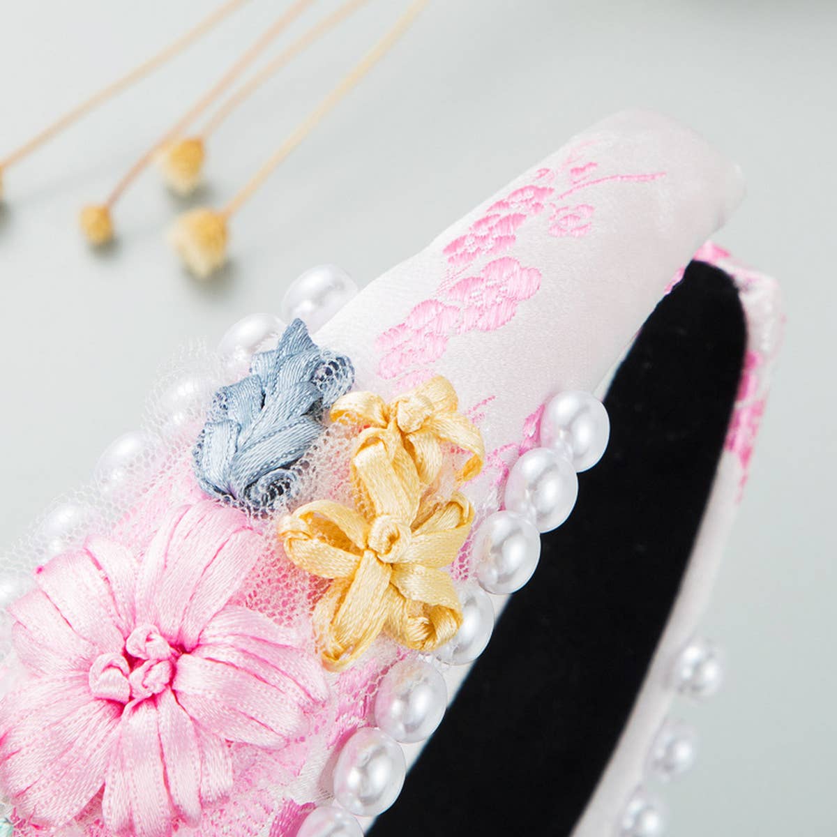 PASTORAL SPONGE PEARL FABRIC WOVEN FLOWER HEADBAND_CWAHA2115