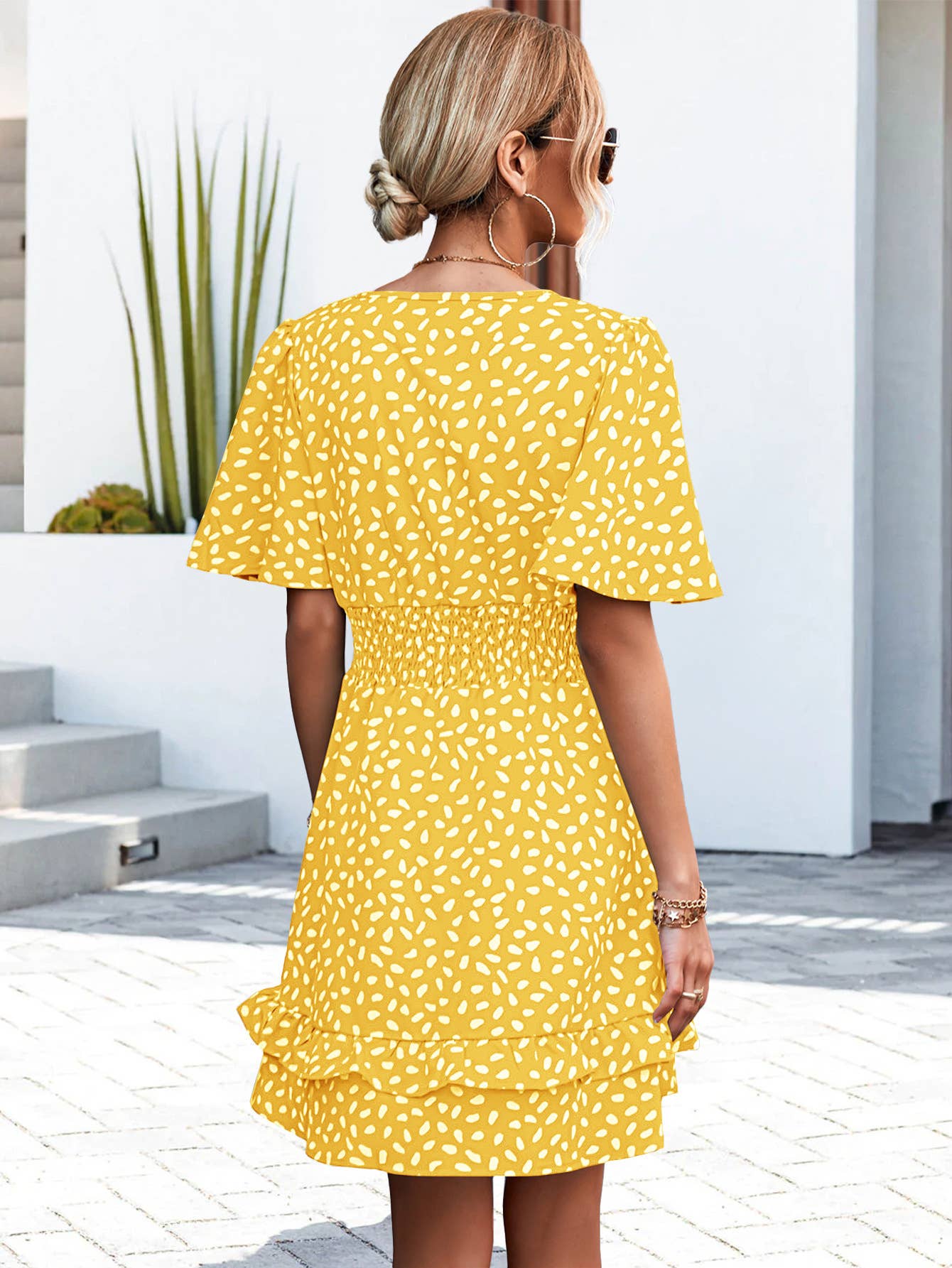 V-NECK DRESS WITH PINCHED SLEEVES