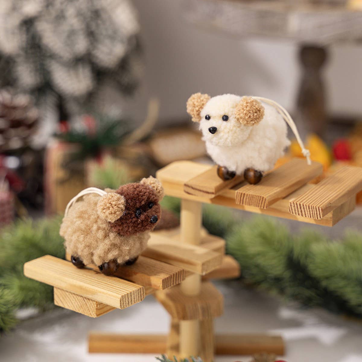CWMM10333_PLUSH WHITE DOG CHRISTMAS TREE ORNAMENT