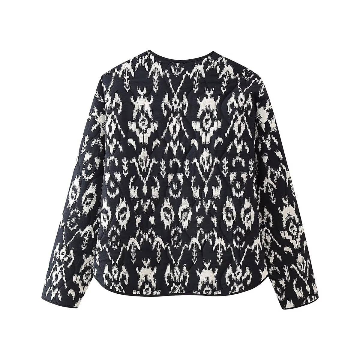 ANIMAL PRINT COAT WITH NOCOLLAR AND HIDDEN BUTTONS