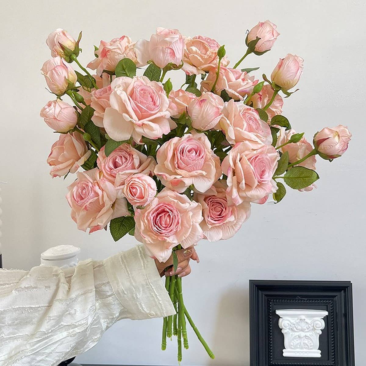 Vintage Dried-Look 3-Head Artificial Roses