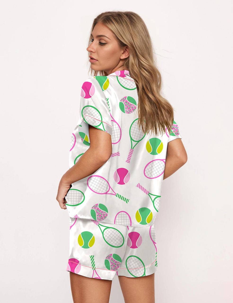 Short sleeve and short pants home wear suit