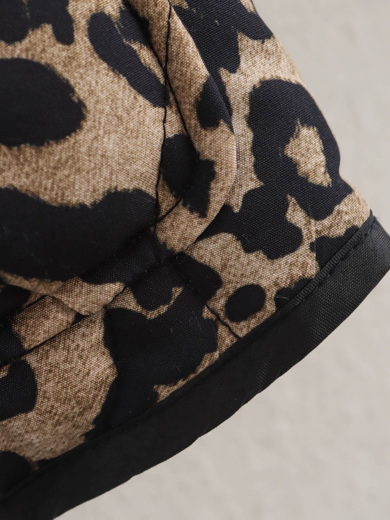 LEOPARD PRINT STREET CARDIGAN WITH POCKETS