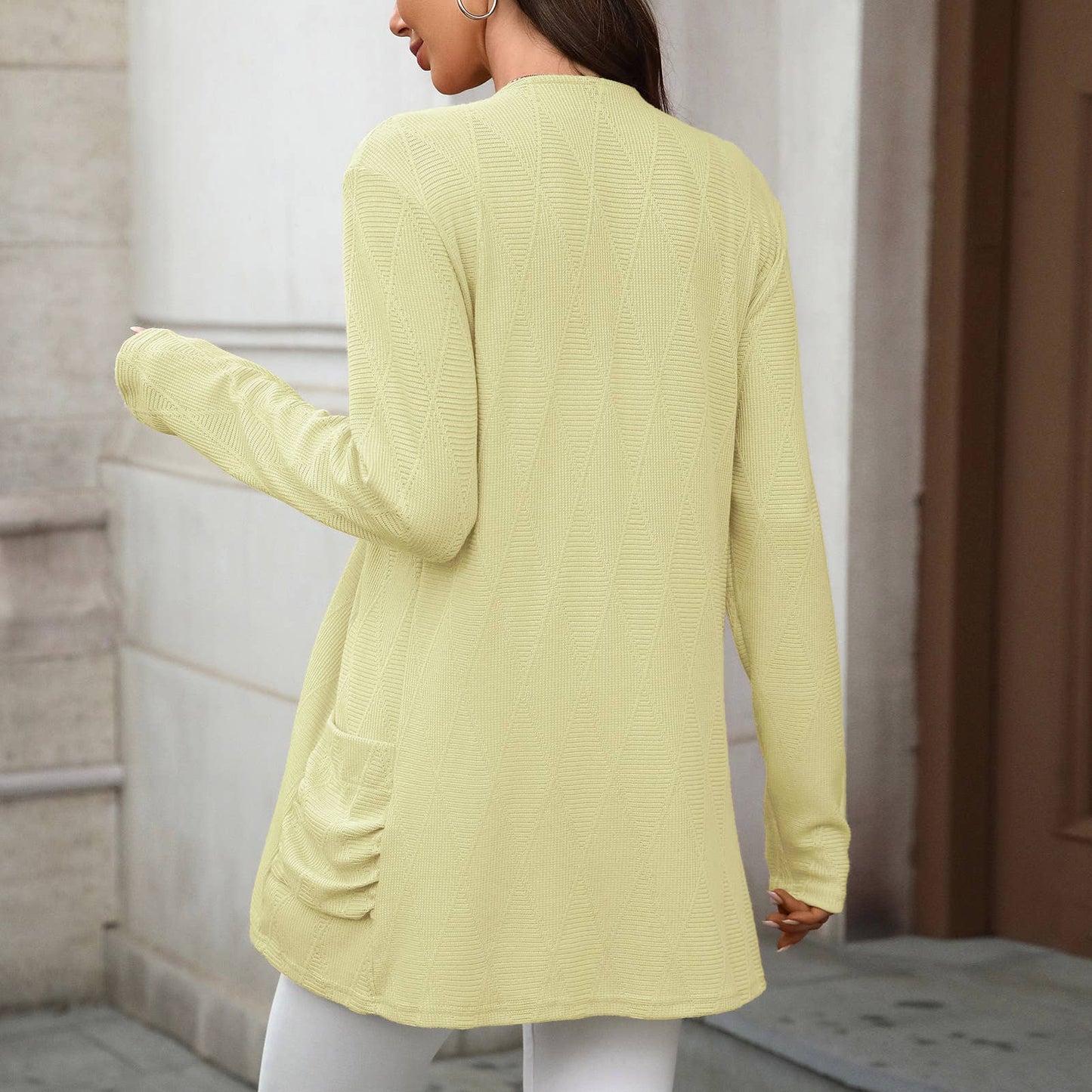 Light and solid color unbuttoned cardigan