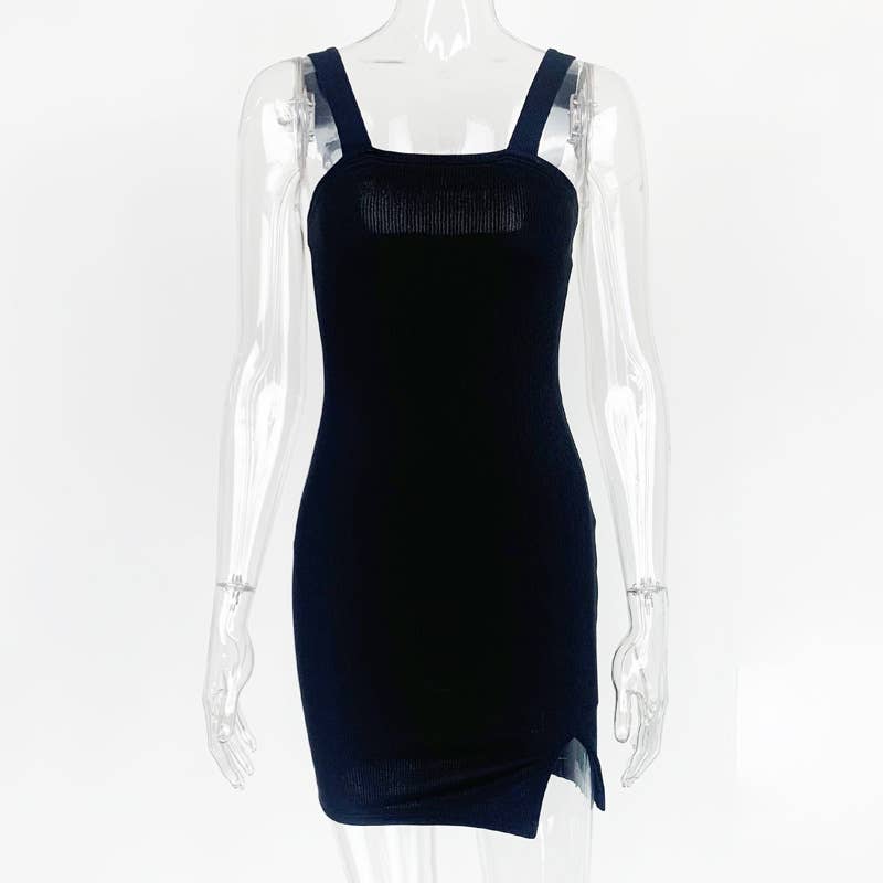 SIMPLE SLIM-FIT HALTER DRESS WITH SPLIT BACK