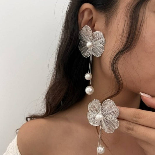 VERSATILE 3D GINKGO LEAF AND FLOWER EARRINGS
