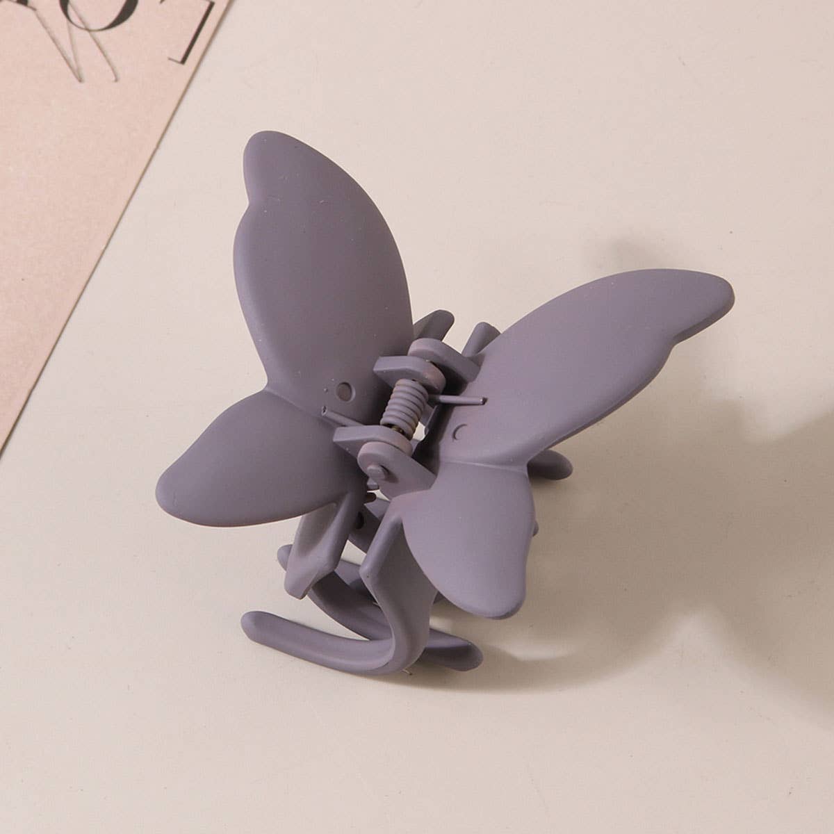 Matte Butterfly Hair Claw Clip ? Strong & Stylish_CWAHA0087