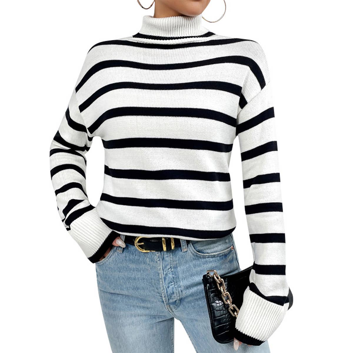 STRIPED TURTLENECK SWEATER IN CONTRASTING COLORS