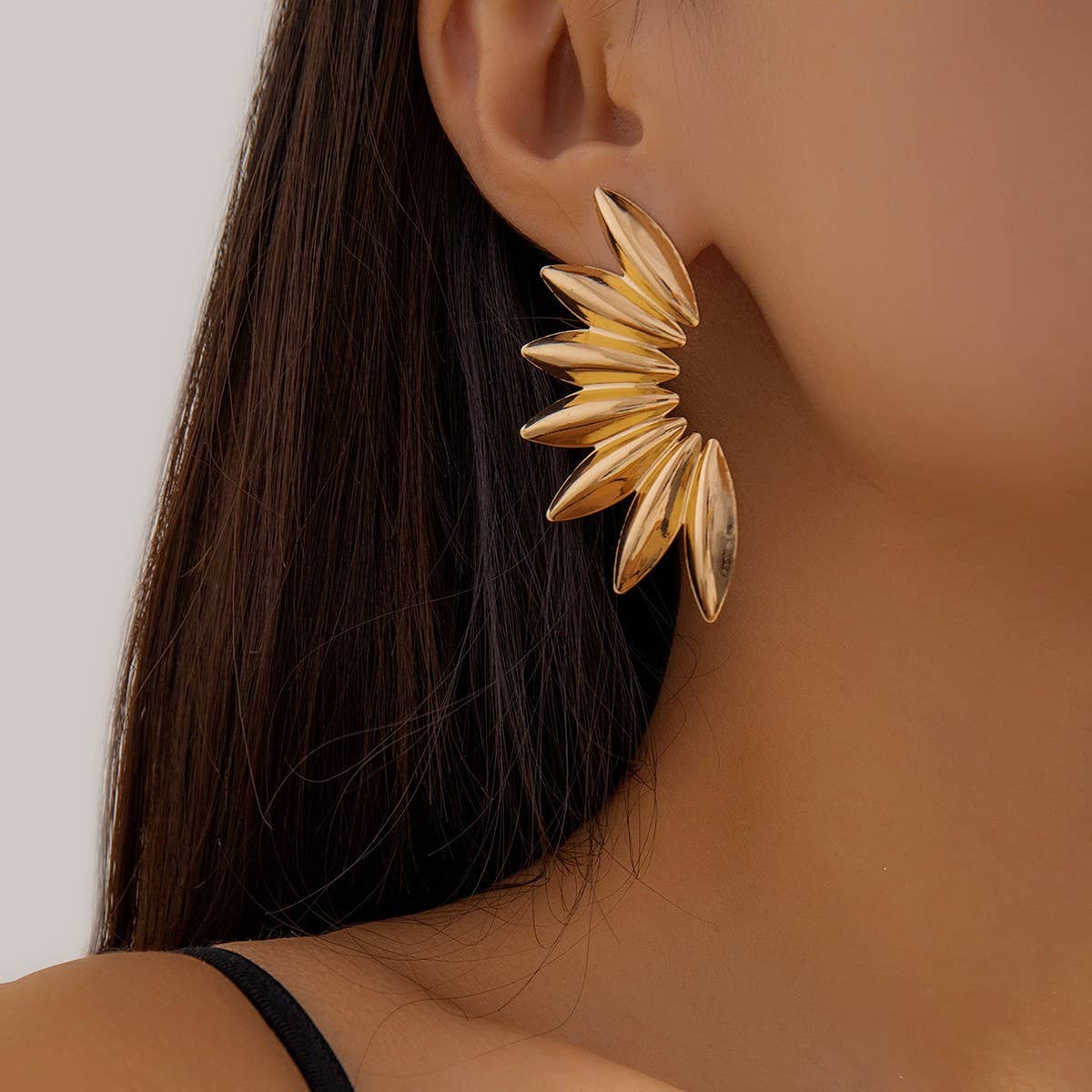 PUNK STYLE MINIMALIST FAN-SHAPED BURR EARRINGS_CWAJE1154