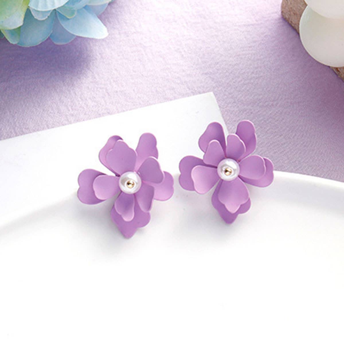 Purple simple and fresh floral stud earrings