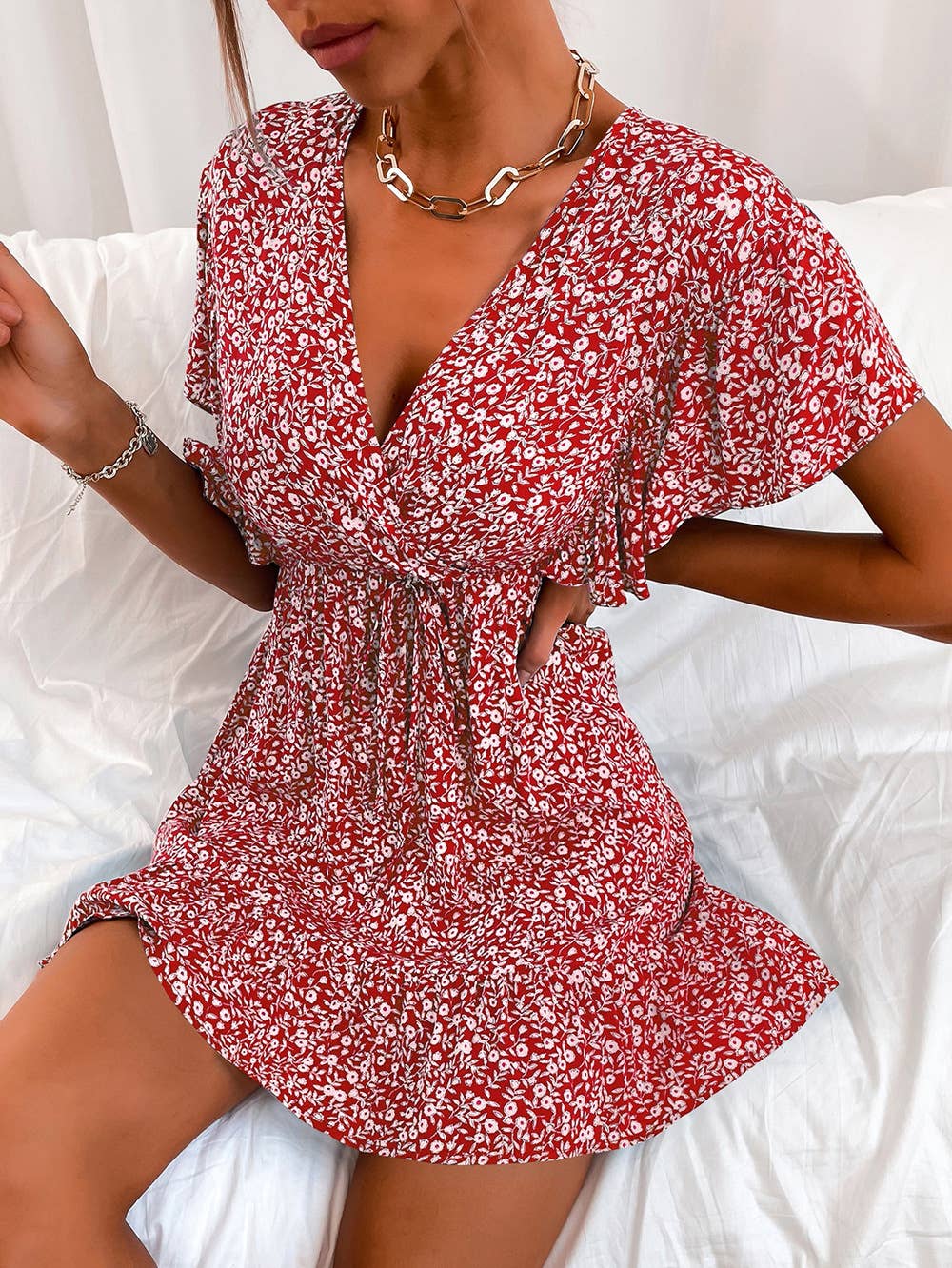 PINCHED WAIST FLORAL V-NECK CHIFFON BEACH DRESS