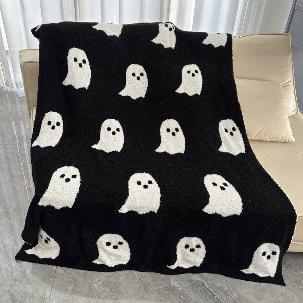 GHOST KNITTED JACQUARD BLANKET COVER BLANKET