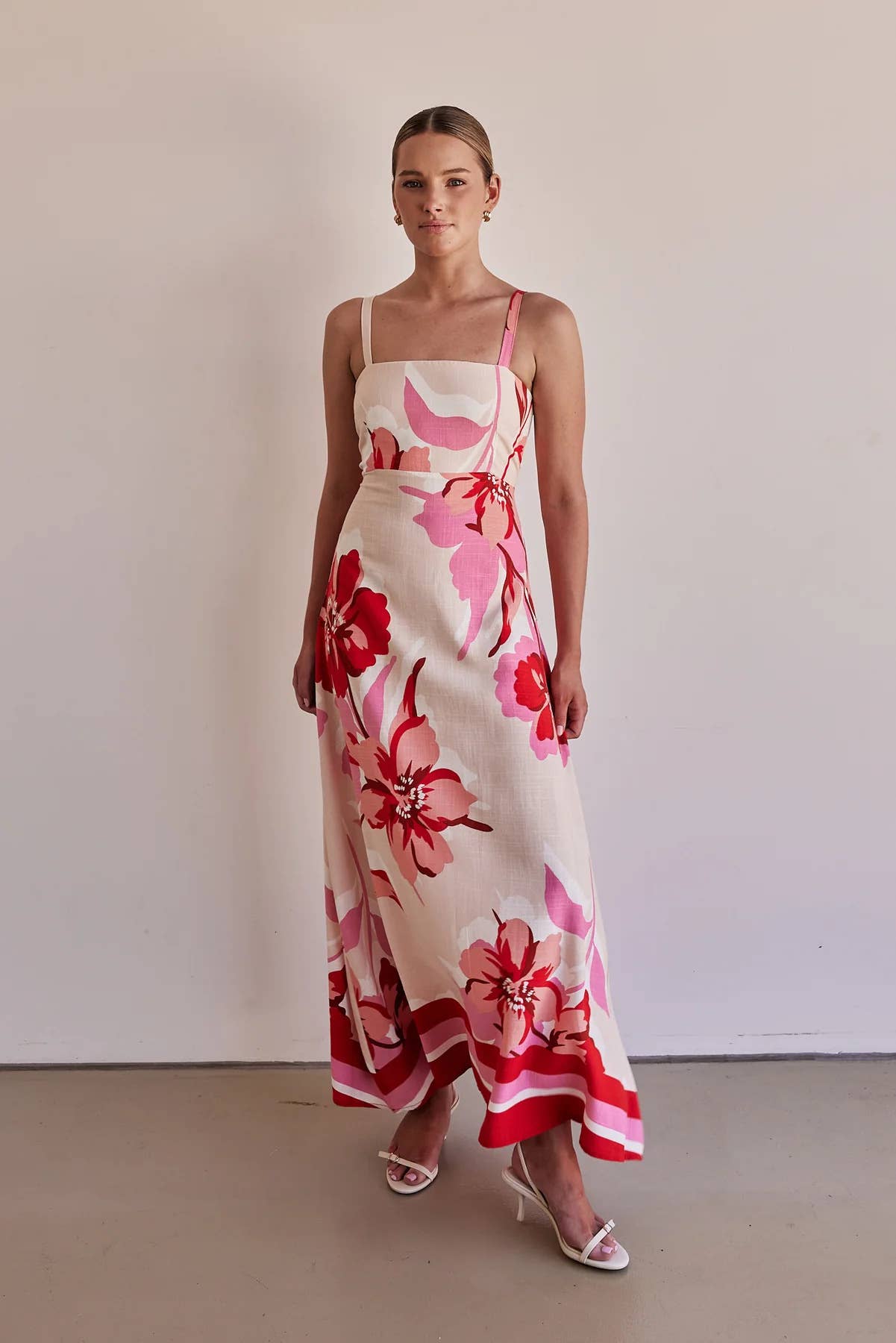 Holiday-chic slim floral print long halter dress