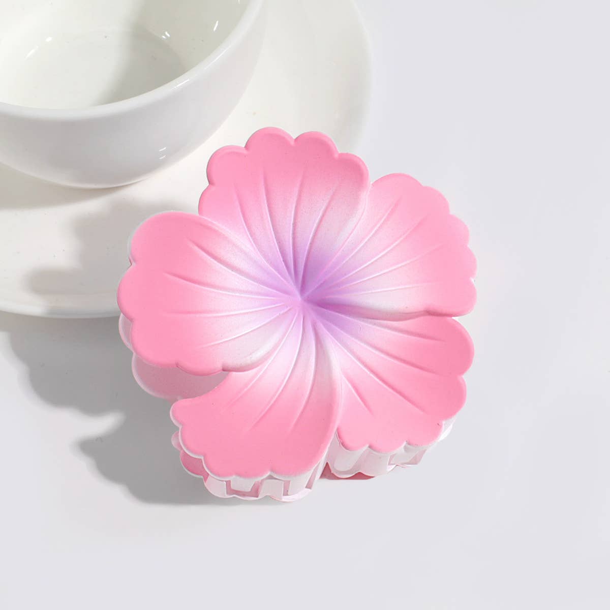 SWEET CANDY-COLORED CURLING HEART FLOWER CLIP