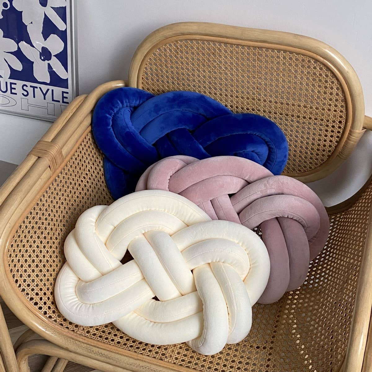 FRIED DOUGH TWISTS PLUSH PILLOW CUSHION