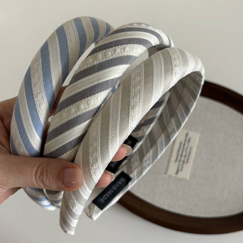 Fresh blue striped sponge hair band