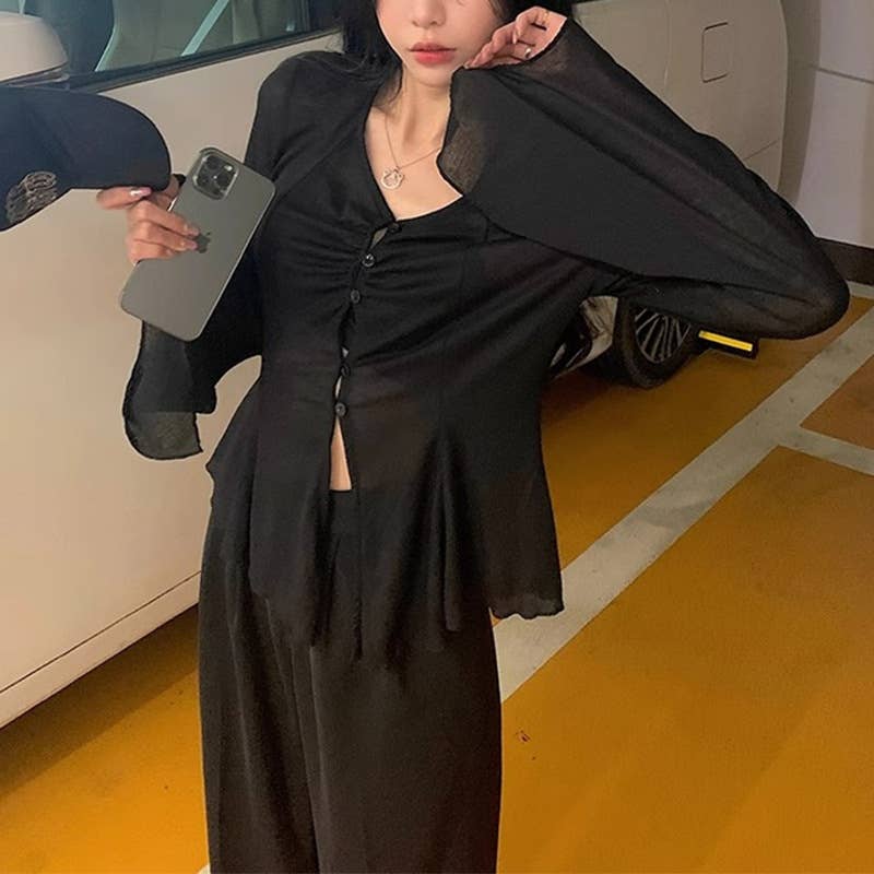 V-neck single breasted semi-transparent shirt