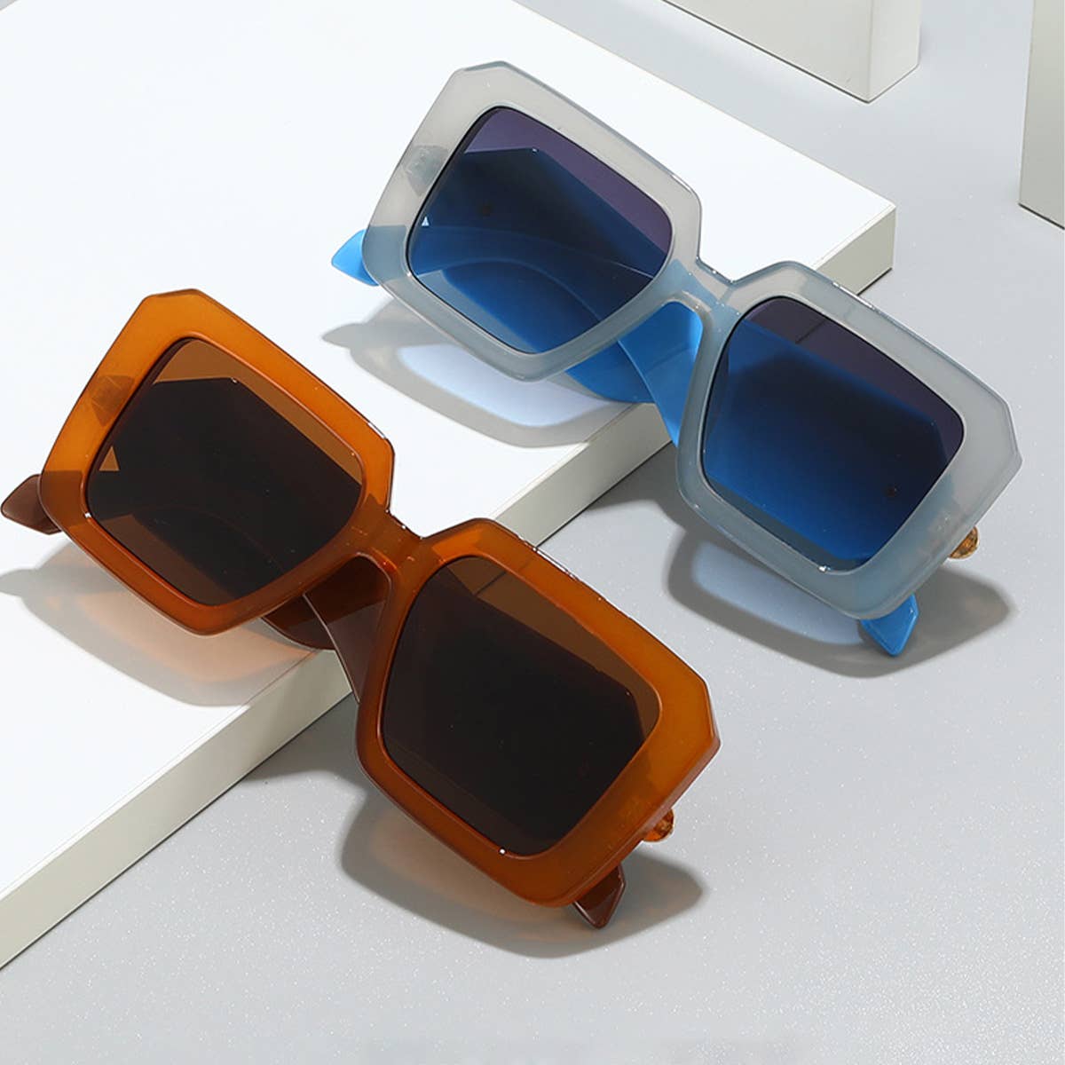 2024 NEW RETRO SQUARE FRAME SUNGLASSES_CWASG0526