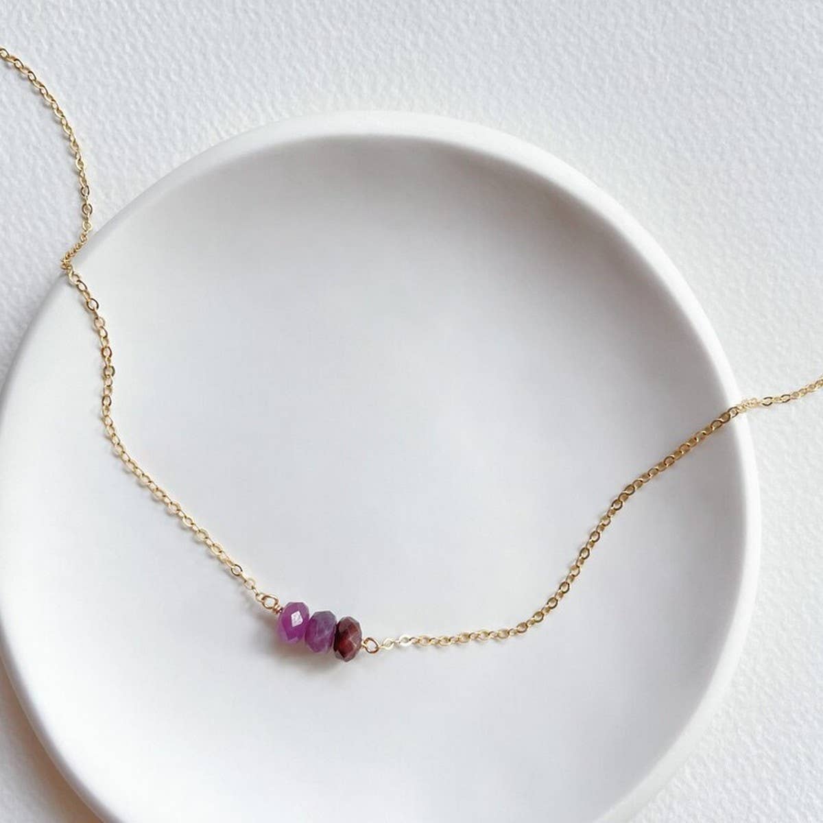 NATURAL STONE ABACUS BEAD WOMENS NECKLACE