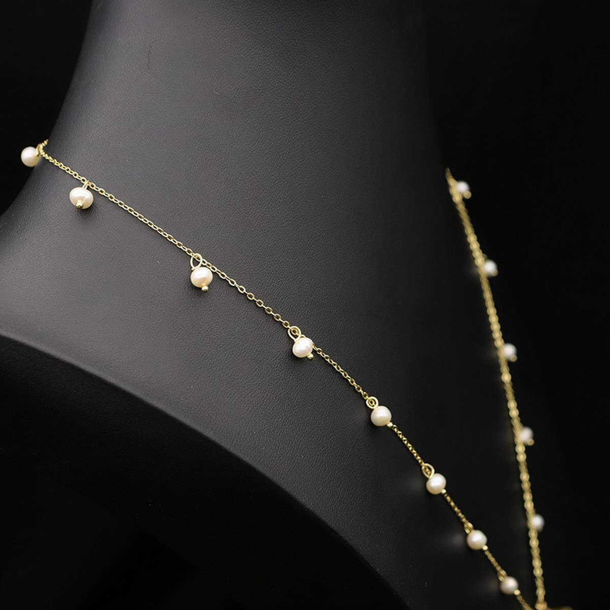 WOMEN'S HIGH-END PENDANT VINTAGE PEARL NECKLACE