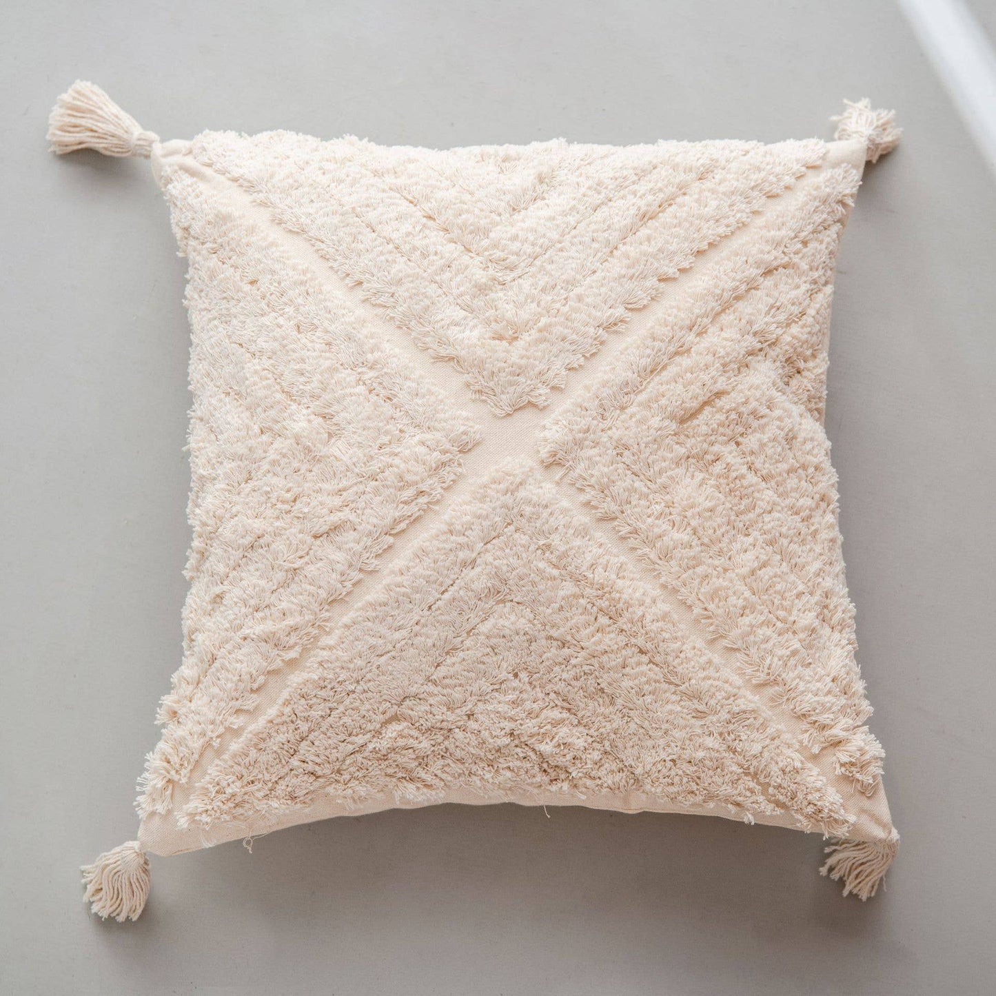 MULTI FLEECE PATTERNED COZY PILLOW COVER