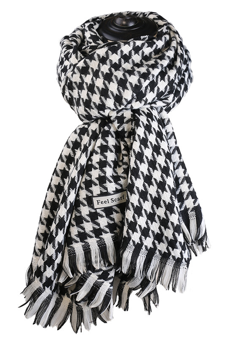 Winter Christmas Scarf for Women - Warm & Stylish