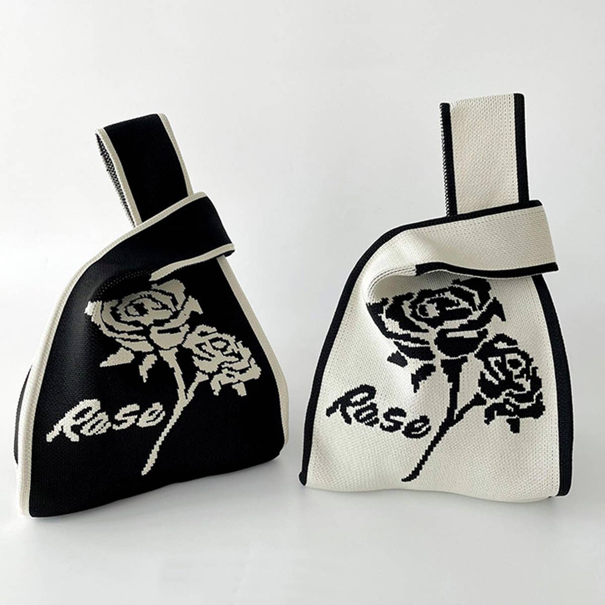 BLACK AND WHITE ROSE KNITTED SHOULDER TOTE BAG_CWAB1518