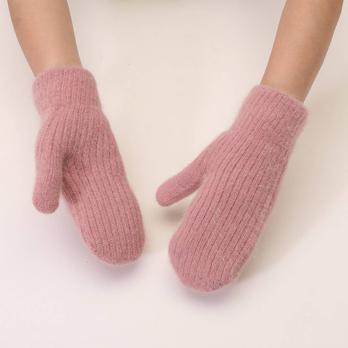 KNITTED WOOL COVERED WINDPROOF WARM GLOVES_CWAG0249
