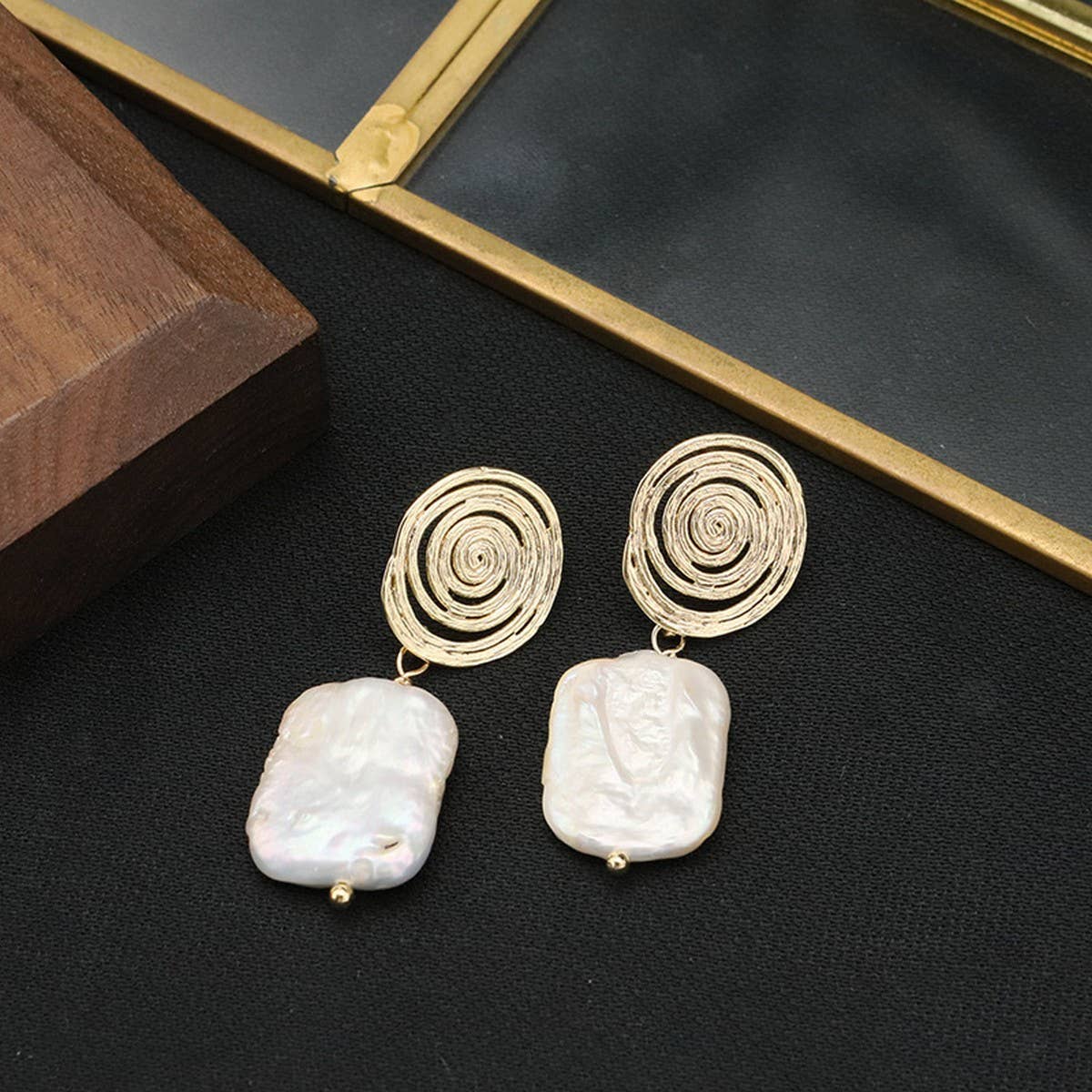 NEW HIGH-END NATURAL PEARL EARRINGS FOR WOMEN