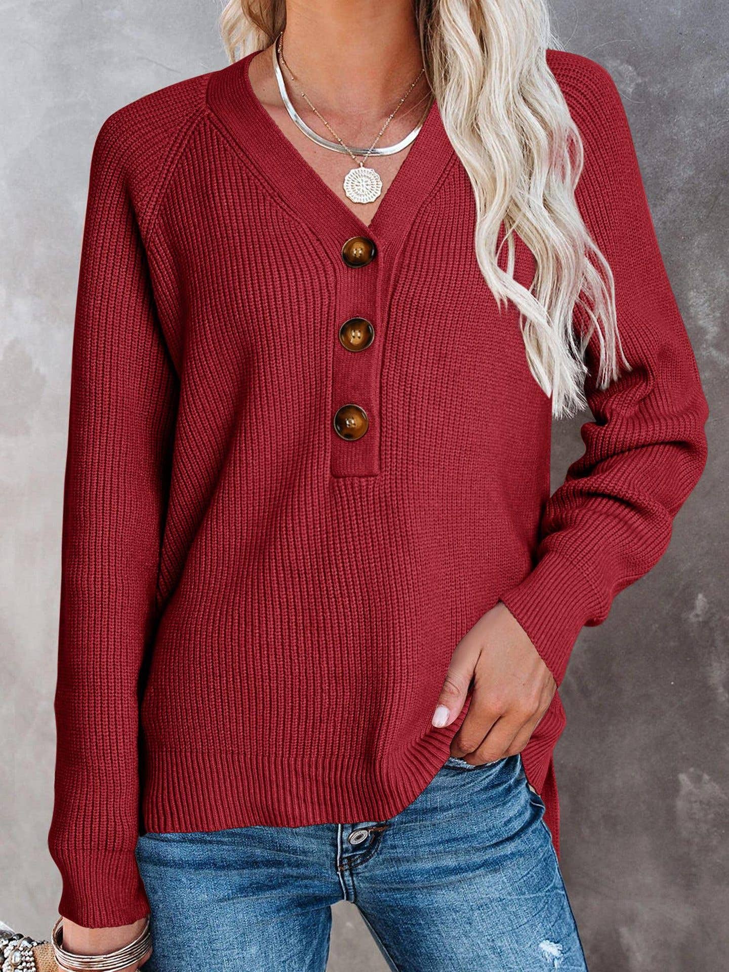 KNIT PULLOVER V-NECK SINGLE BREASTED SWEATER